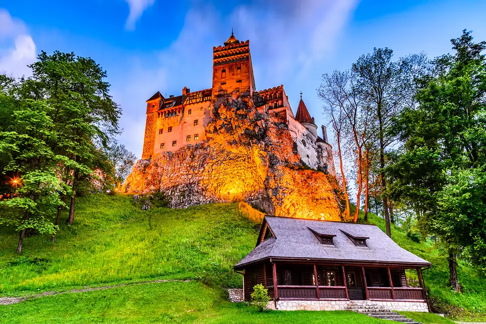 Bucharest: Dracula's Castle, Peles Castle, & Brasov Old Town